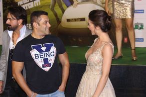 Amy Jackson at an event for Freaky Ali (2016)