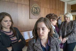 Catherine Carlen, Suanne Spoke, Olivia Luccardi, Gideon Adlon, and Mariah Day in The Thing About Pam (2022)