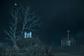 Alexandra Schepisi, Gareth Reeves, and Elijah Perris in The Leftovers (2014)