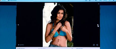 Tara D'Souza in Mujhse Fraaandship Karoge (2011)