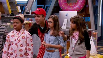 Briggon Snow as Chad in Game Shakers.