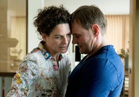 Bibiana Beglau and Devid Striesow in Shades of Guilt (2015)