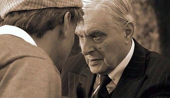 Oleg Basilashvili and Vladislav Galkin in Master i Margarita (2005)