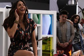 Los Caballeros Las Prefieren Brutas/On set with Patricia Castaneda and Mijail Mulkay