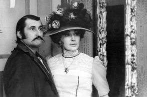 Kveta Fialová and Pavel Landovský in Straw Hat (1972)