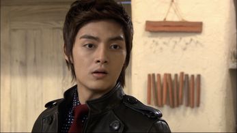 Kim Joon in Boys Over Flowers (2009)