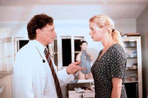 Veronica Ferres and Gert Voss in Doktor Knock (1997)