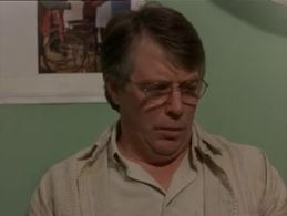 Ross Douglas in The New Addams Family (1998)