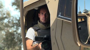 Richard Rowley in Dirty Wars (2013)