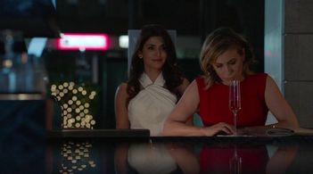 Sonya Walger and Shivaani Ghai in The Catch (2016)