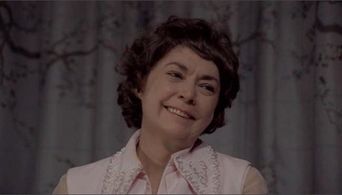 Therese Cadorette in Réjeanne Padovani (1973)