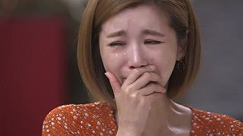 Seo-hee Jang in Band of Sisters (2017)