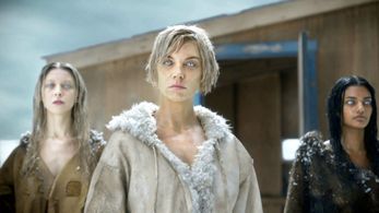 Sisse Marie in Siren (2018)