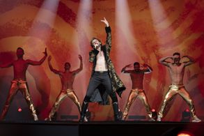Dan Stevens in Eurovision Song Contest: The Story of Fire Saga (2020)