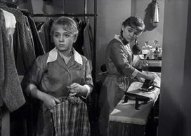 Svetlana Balashova and Lyudmila Gnilova in Lyogkaya zhizn (1964)