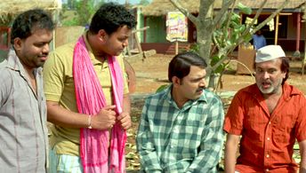 Makarand Anaspure and Chetan Dalvi in Sagla Karun Bhagle (2011)
