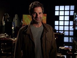 Don Wildman in Mysteries at the Museum (2010)