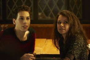 Tatiana Maslany and Jordan Gavaris in Orphan Black (2013)