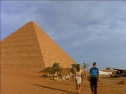 Marzena Godecki in Ocean Girl (1994)