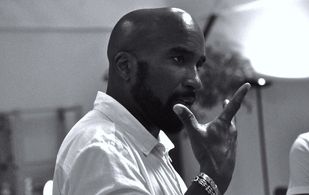 Drive around the next film Martial Odone day.