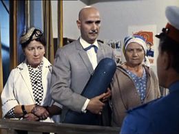 Guseyn Akhundov and Rina Zelyonaya in Operation 'Y' & Other Shurik's Adventures (1965)