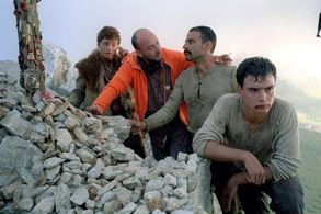 Vincenzo Amato, Emanuele Crialese, Filippo Pucillo, and Francesco Casisa in Golden Door (2006)