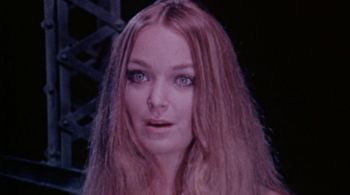 Rosie Holotik in Encounter with the Unknown (1972)