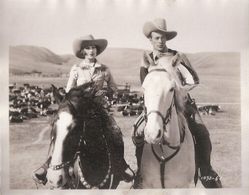 Gary Cooper and Betty Jewel in Arizona Bound (1927)