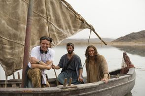 Mark Burnett, Diogo Morgado, and Darwin Shaw in Son of God (2014)