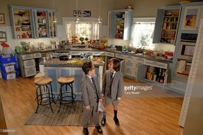 Beast and Lewie Stuck in the Middle