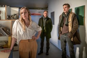 Marco Girnth, Johannes Hendrik Langer, and Katharina Heyer in Leipzig Homicide (2001)