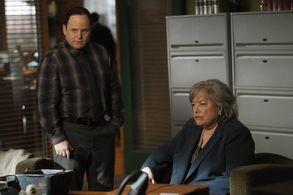 Kathy Bates and Jason Alexander in Harry's Law (2011)