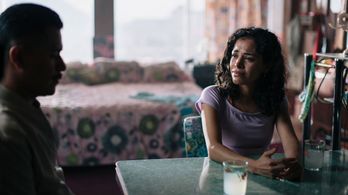 Claudia Pineda in ZeroZeroZero (2019)