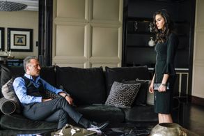 Ahu Yagtu and Baris Falay in Broken Pieces (2014)