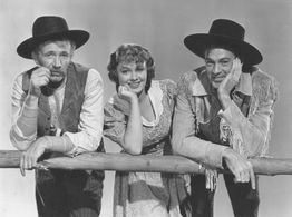 Gary Cooper, Walter Brennan, and Doris Davenport in The Westerner (1940)