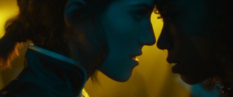 Logan Browning and Allison Williams in The Perfection (2018)