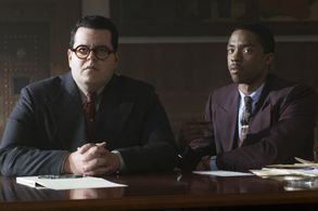 Josh Gad and Chadwick Boseman in Marshall (2017)