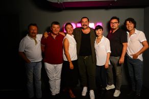 Demet Akbag, Erkan Can, Ata Demirer, Ilker Aksum, Tarik Ünlüoglu, and Gonca Vuslateri at an event for Hedefim Sensin (20