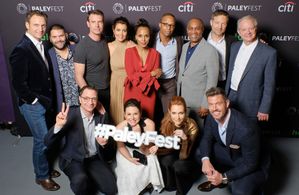 Tony Goldwyn, Scott Foley, Guillermo Diaz, Joshua Malina, Joe Morton, George Newbern, Jeff Perry, Kerry Washington, Bell