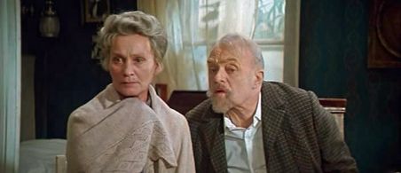 Nina Alisova and Fyodor Nikitin in Sladkaya zhenshchina (1977)