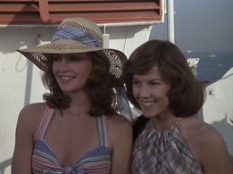 Pamela Sue Martin and Jean Rasey in The Hardy Boys/Nancy Drew Mysteries (1977)