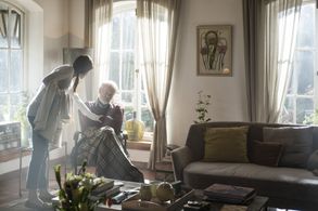 Peter Bonke and Héléna Soubeyrand in Origin (2018)