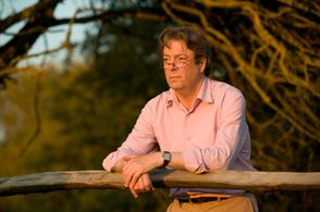 Roger Allam in Tamara Drewe (2010)