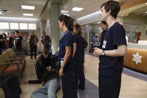 Christina Chang, Freddie Highmore, Andrea Ware, and Ricky He in The Good Doctor (2017)