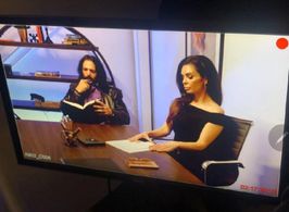 Brenda Mejia on set as Sylvia del Rio with Richard Greico