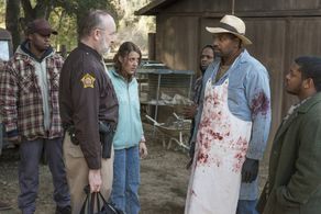 Jim Beaver, Mykelti Williamson, and Abby Miller in Justified (2010)