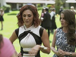 Aracely Arámbula and Daniela Bascopé in La Doña (2016)