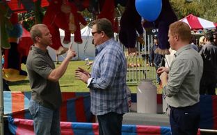 Sean Carrigan as John in Modern Family 