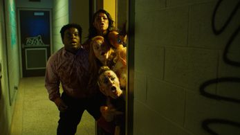 Kacey Rohl, Jonathan Langdon, Nikki Duval, and Humberly González in Killer High (2018)