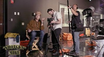 Phoenix Jd Gabe in Shotgun Mike (2022)